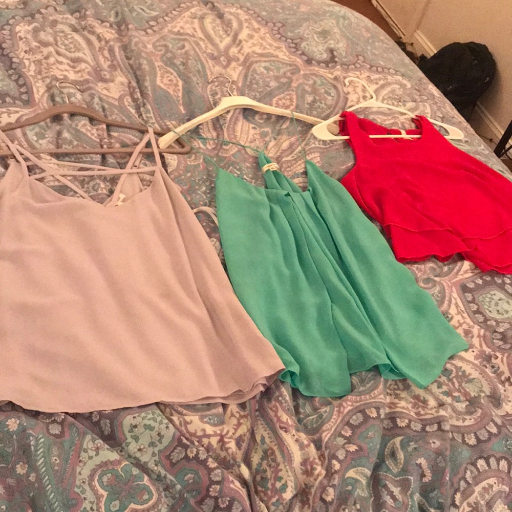 3 boutique tank top bundle
